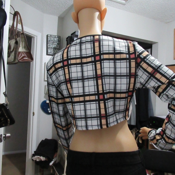 Ladies blouse size small - Picture 3 of 6